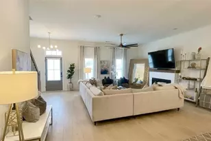 768 Honey Bee Ln, Lawrenceville, GA 30046 - Photo 3