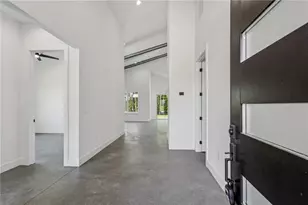 193 Laura Lake Road, Marietta, GA 30066 - Photo 5