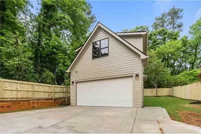 2668 Hosea L Williams Drive NE, Atlanta, GA 30317 - Photo 35