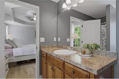 5458 Latham Manor Drive, Gainesville, GA 30506 - Photo 5