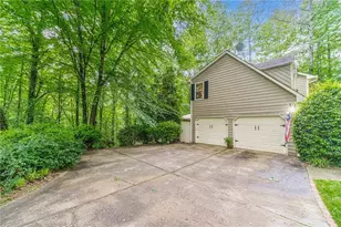 3734 Sandford Ct SW, Lilburn, GA 30047 - Photo 43