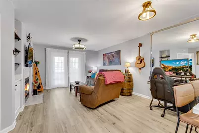 3655 Habersham Road NE #B148, Atlanta, GA 30305 - Photo 9