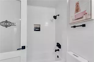 3655 Habersham Rd NE, Atlanta, GA 30305 - Photo 21