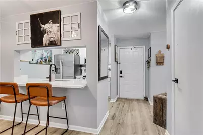 3655 Habersham Road NE #B148, Atlanta, GA 30305 - Photo 5