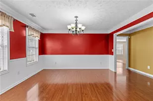 2760 Rusticwood Dr, Snellville, GA 30078 - Photo 7