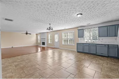 2760 Rusticwood Drive, Snellville, GA 30078 - Photo 17