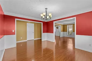 2760 Rusticwood Dr, Snellville, GA 30078 - Photo 9