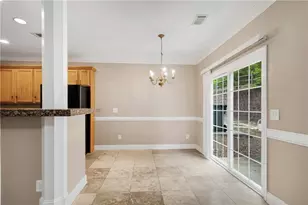 3194 Cedar Glade Ln, Buford, GA 30519 - Photo 9