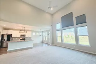 607 Michigan Cir, Hoschton, GA 30548 - Photo 3