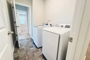 607 Michigan Cir, Hoschton, GA 30548 - Photo 15
