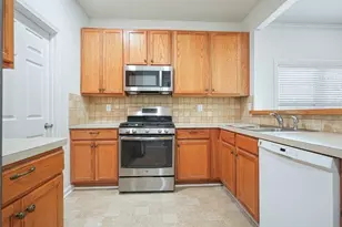 1411 Raven Rock Trail NW, Kennesaw, GA 30152 - Photo 11