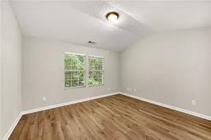 6753 Merrywood Dr, Fairburn, GA 30213 - Photo 11