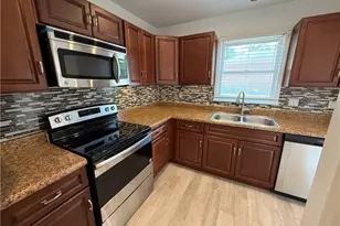 2910 Webb Bridge Rd, Alpharetta, GA 30009 - Photo 11