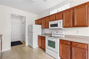 8515 Spivey Vlg Wy, Jonesboro, GA 30236 - Photo 21