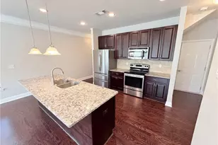 10555 Naramore Ln, Alpharetta, GA 30022 - Photo 7