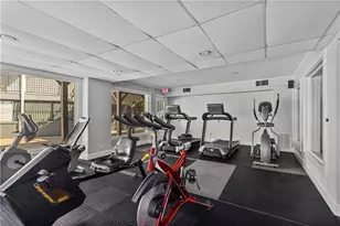 640 Granville Ct, Atlanta, GA 30328 - Photo 29