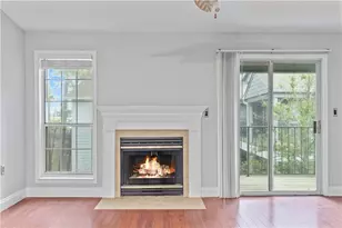 640 Granville Ct, Atlanta, GA 30328 - Photo 7