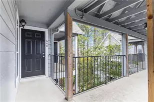 640 Granville Ct, Atlanta, GA 30328 - Photo 3