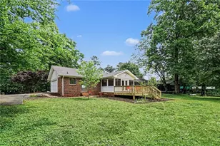 2925 Bob Bettis Rd, Marietta, GA 30066 - Photo 29