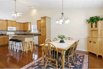1847 Prospect View Drive, Lawrenceville, GA 30043 - Photo 11