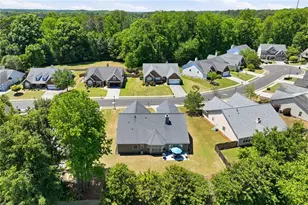 1847 Prospect View Dr, Lawrenceville, GA 30043 - Photo 25