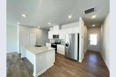 5333 Melbourne Lane, Flowery Branch, GA 30542 - Photo 3