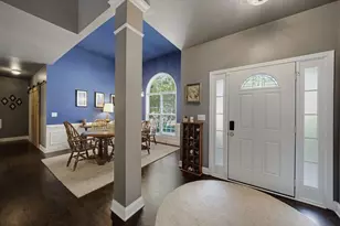 8225 Mossybrook Ln, Douglasville, GA 30135 - Photo 9