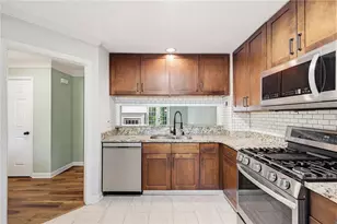 4388 Ivy Glen Way SE, Smyrna, GA 30082 - Photo 3