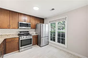 4388 Ivy Glen Way SE, Smyrna, GA 30082 - Photo 5