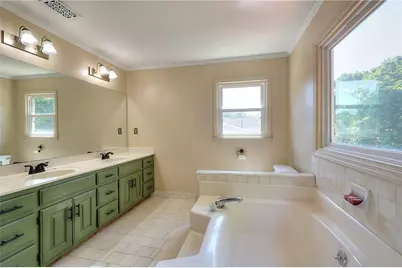 1151 Mary Lee Lane, Lilburn, GA 30047 - Photo 27
