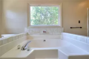 1151 Mary Lee Ln, Lilburn, GA 30047 - Photo 29