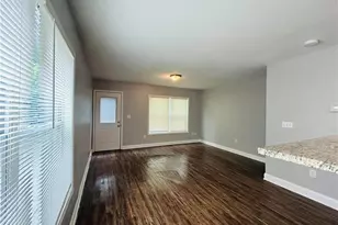 2035 Lois Pl, Atlanta, GA 30318 - Photo 3