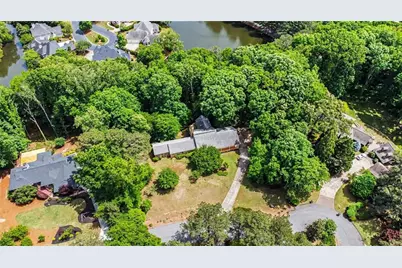 9270 Riverclub Parkway, Duluth, GA 30097 - Photo 59