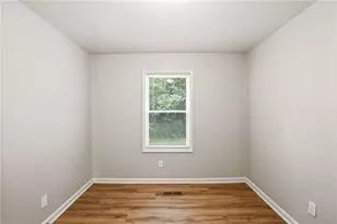 2797 Revere Dr NW, Atlanta, GA 30318 - Photo 11