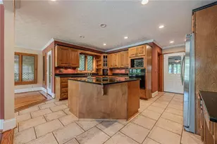 137 Broadwater Ct, Waleska, GA 30183 - Photo 11
