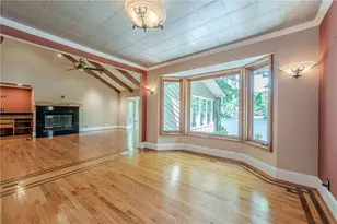 137 Broadwater Ct, Waleska, GA 30183 - Photo 9