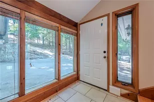 137 Broadwater Ct, Waleska, GA 30183 - Photo 3