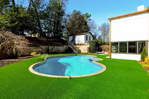 4730 Paran Valley NW, Atlanta, GA 30327 - Photo 19