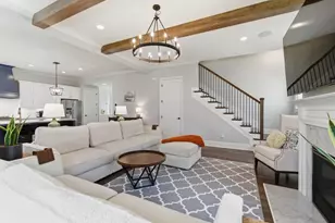 1822 Commons Cir, Brookhaven, GA 30341 - Photo 13