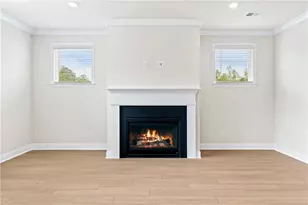 930 Elderberry Ct, Lawrenceville, GA 30045 - Photo 13