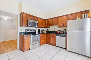 5145 Chemin De Vie, Atlanta, GA 30342 - Photo 9