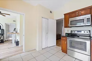5145 Chemin De Vie, Atlanta, GA 30342 - Photo 13