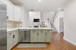 815 Freedom Ln, Roswell, GA 30075 - Photo 15
