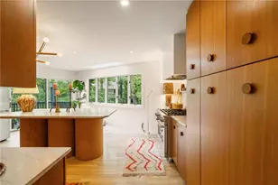 225 River North Dr, Atlanta, GA 30328 - Photo 27