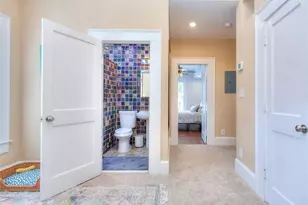 1611 Tallulah St NW, Atlanta, GA 30318 - Photo 7