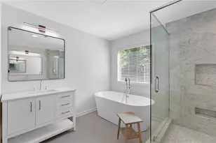 1933 Brantley Walk Ln NW, Atlanta, GA 30318 - Photo 19