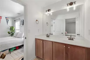 1933 Brantley Walk Ln NW, Atlanta, GA 30318 - Photo 27