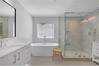 1933 Brantley Walk Lane NW, Atlanta, GA 30318 - Photo 17