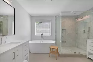 1933 Brantley Walk Ln NW, Atlanta, GA 30318 - Photo 17