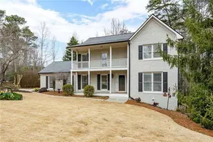 2697 S Arbor Dr S, Marietta, GA 30066 - Photo 3